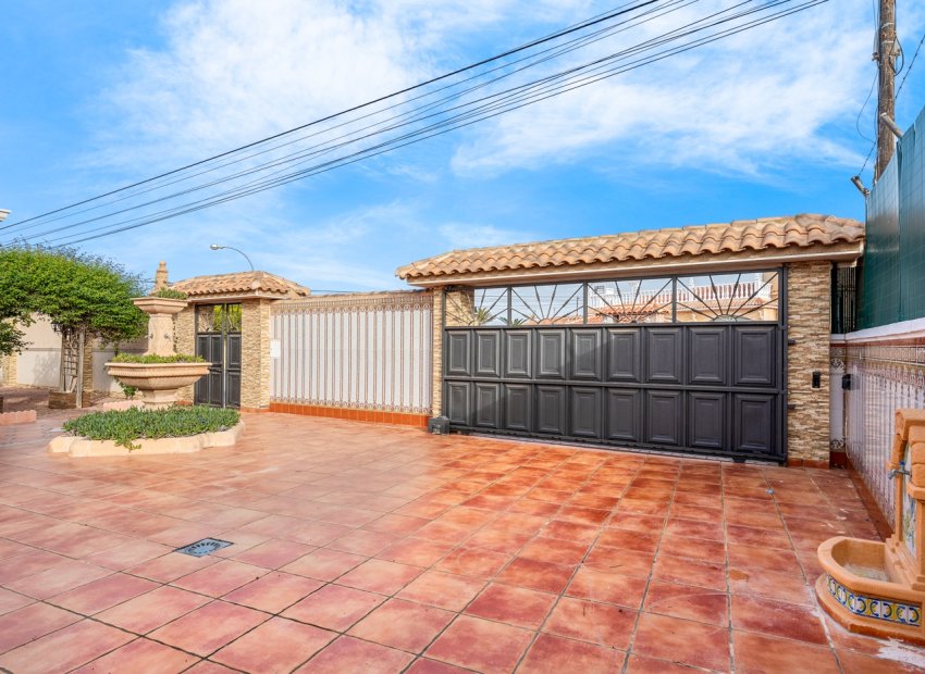Herverkoop - Villa - Torrevieia - Torrevieja