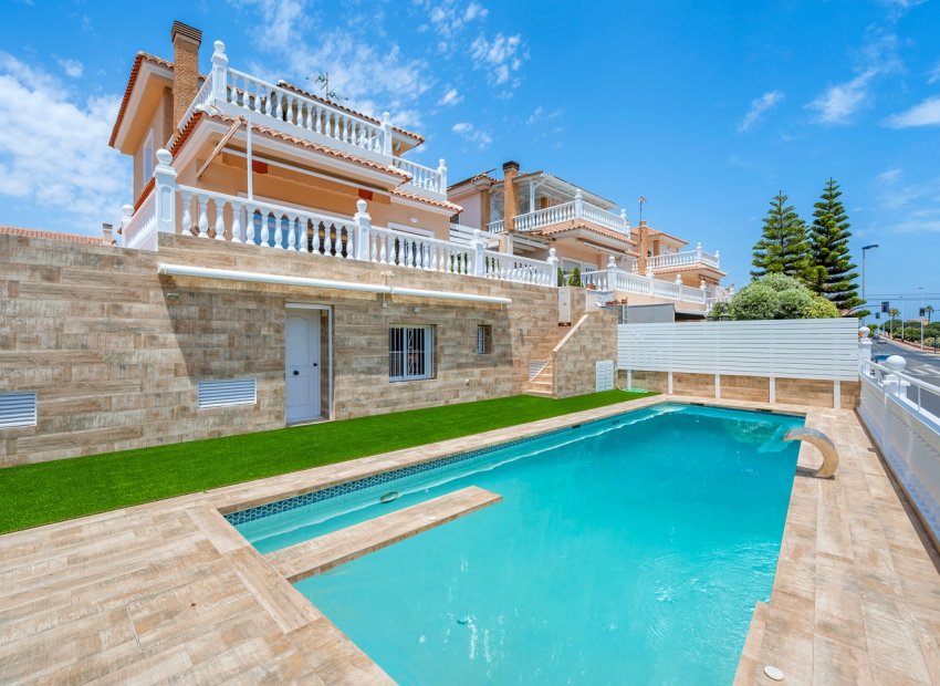 Herverkoop - Villa - Torrevieia - Torrevieja