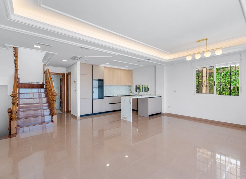 Herverkoop - Villa - Torrevieia - Torrevieja