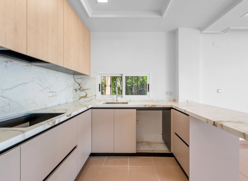 Herverkoop - Villa - Torrevieia - Torrevieja