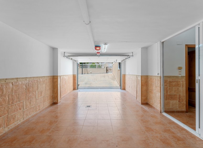 Herverkoop - Villa - Torrevieia - Torrevieja