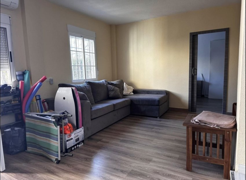 Herverkoop - Villa - Torrevieia - Torrevieja