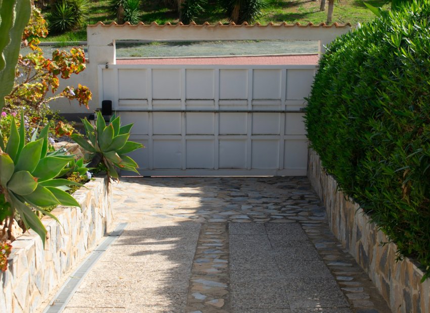 Herverkoop - Villa - Torrevieia - Torrevieja