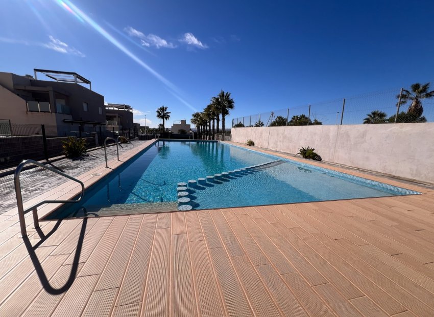 Herverkoop - Villa - Torrevieia - Torrevieja