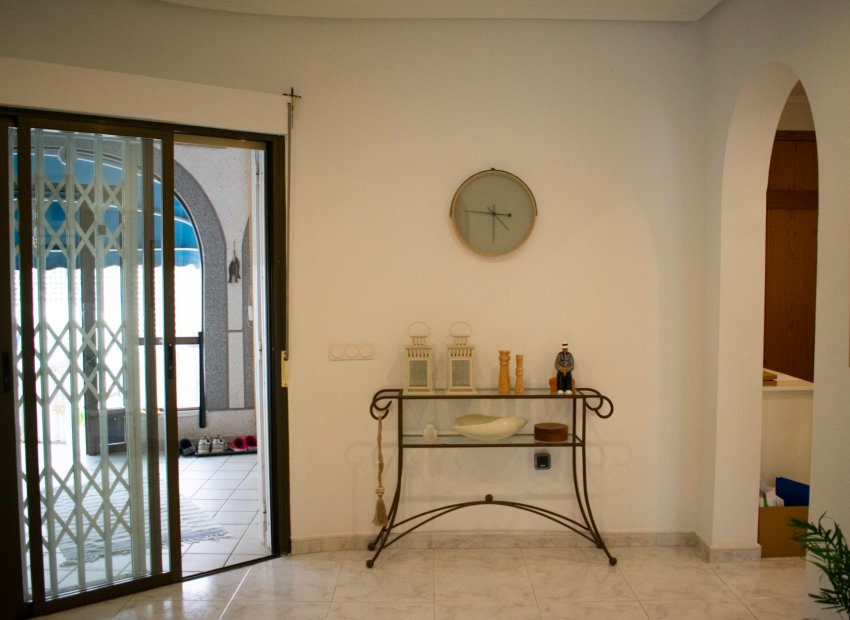 Herverkoop - Villa - Torrevieia - Torrevieja