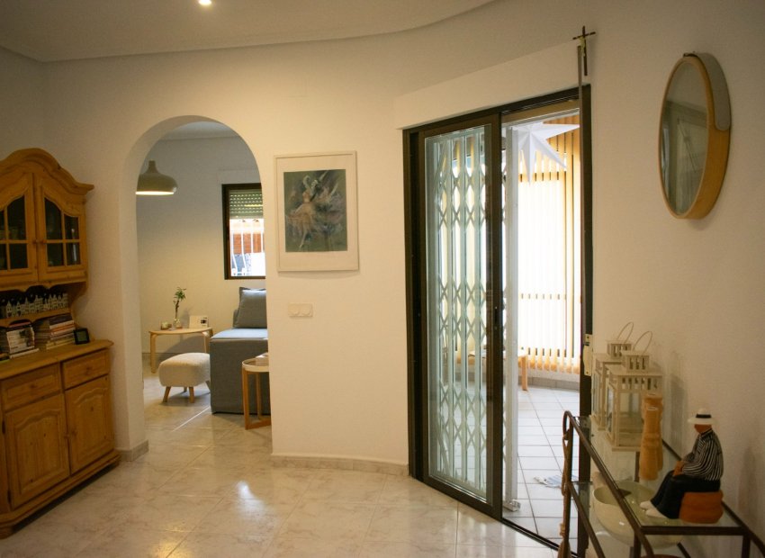 Herverkoop - Villa - Torrevieia - Torrevieja