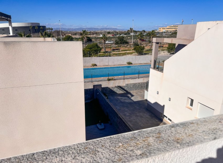 Herverkoop - Villa - Torrevieia - Torrevieja