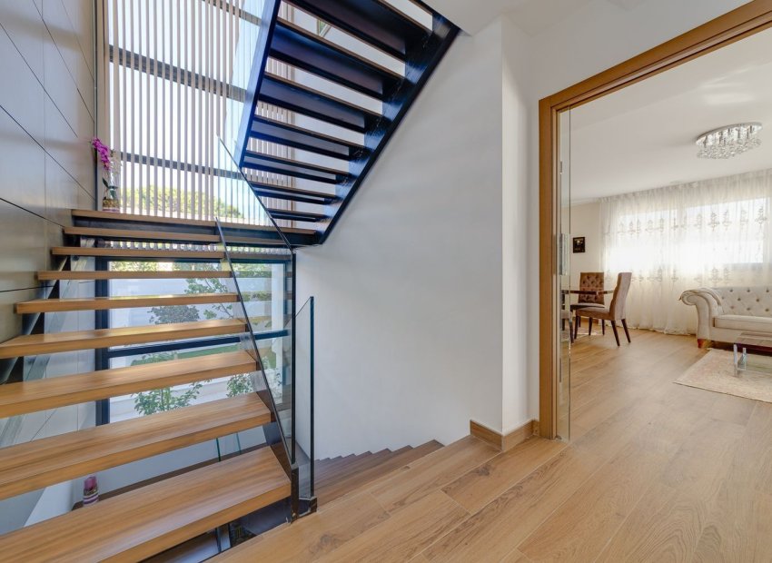 Herverkoop - Villa - Torrevieia - Torrevieja