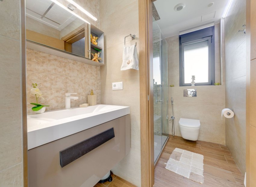 Herverkoop - Villa - Torrevieia - Torrevieja