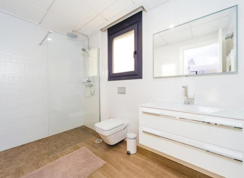Herverkoop - Villa - Torrevieia - Torrevieja
