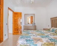 Herverkoop - Villa - Torrevieia - Urbanización San Luis