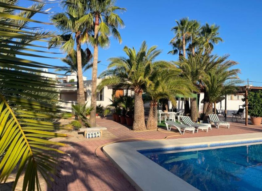 Herverkoop - Villa - Villajoyosa - Varadero/ Estudiantes beach