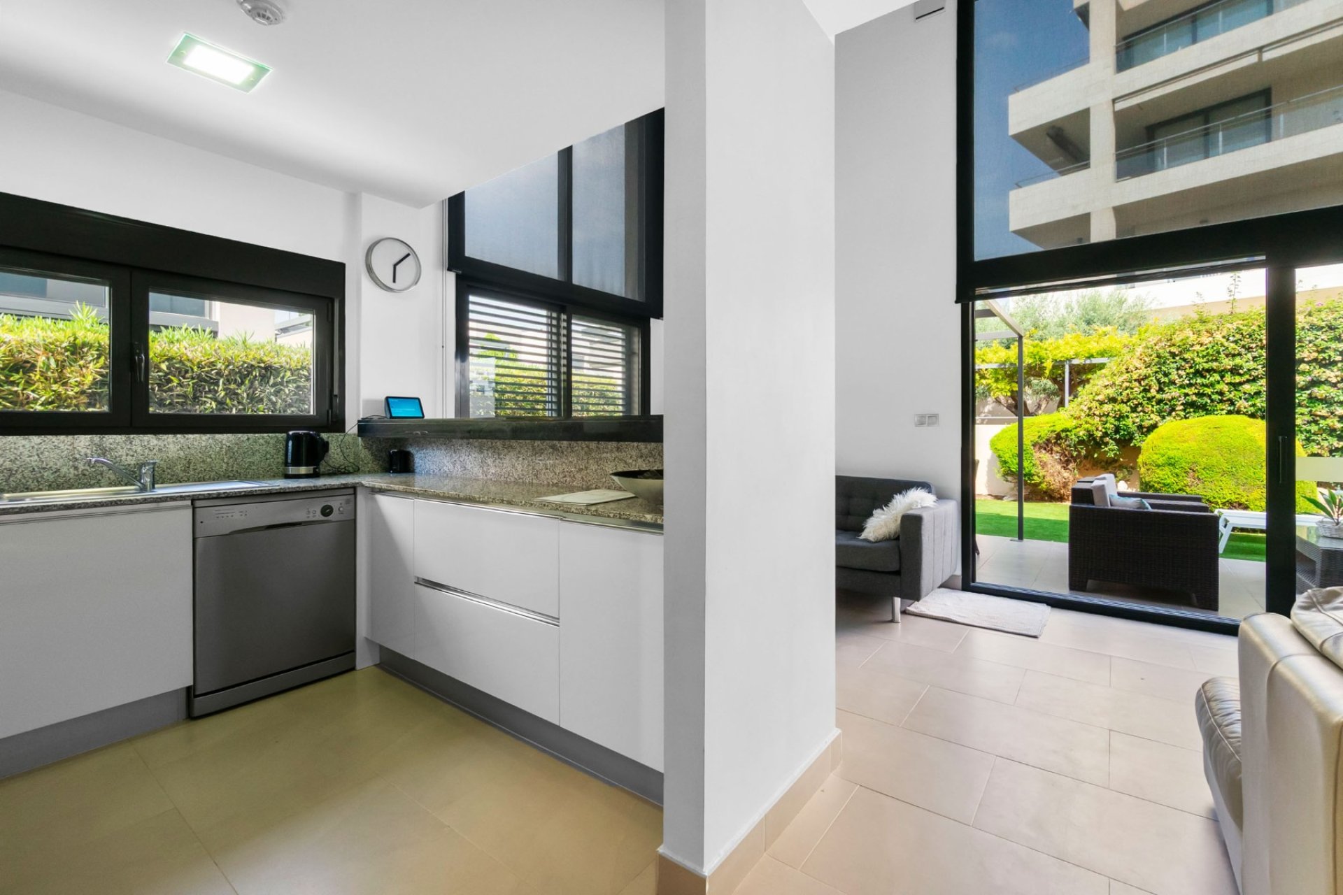 Herverkoop - Villa - Villamartín - Los Dolses