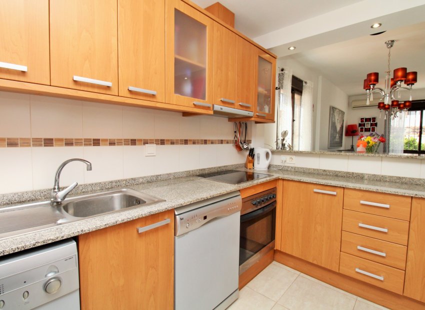 Herverkoop - Villa - Villamartín - PAU 8