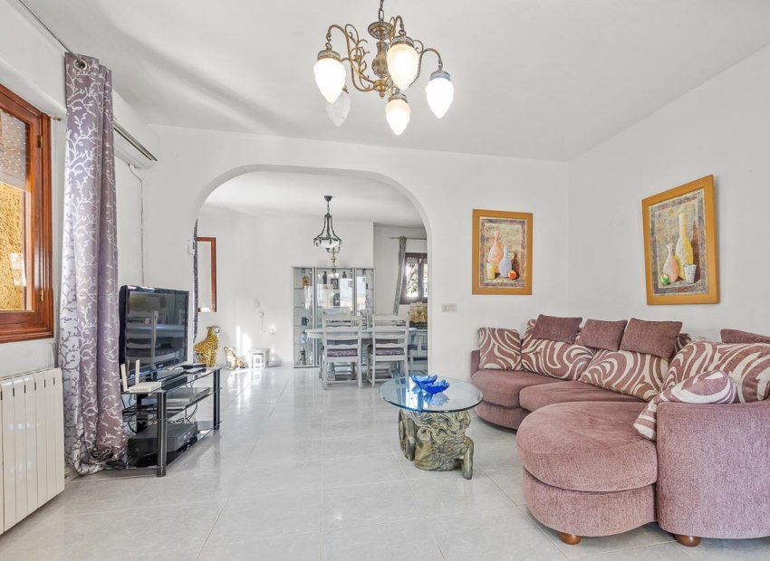 Herverkoop - Villa - Villamartín - Res. Las Filipinas