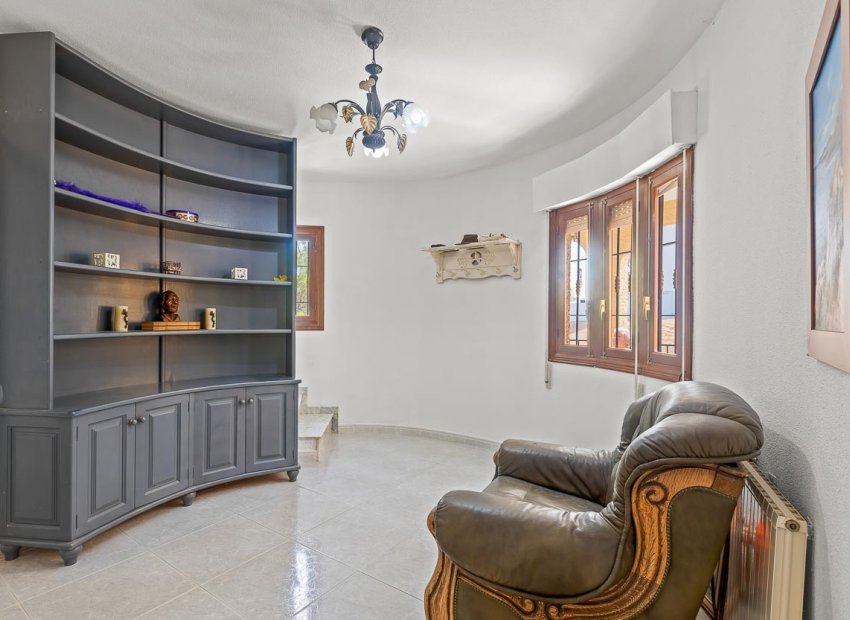 Herverkoop - Villa - Villamartín - Res. Las Filipinas