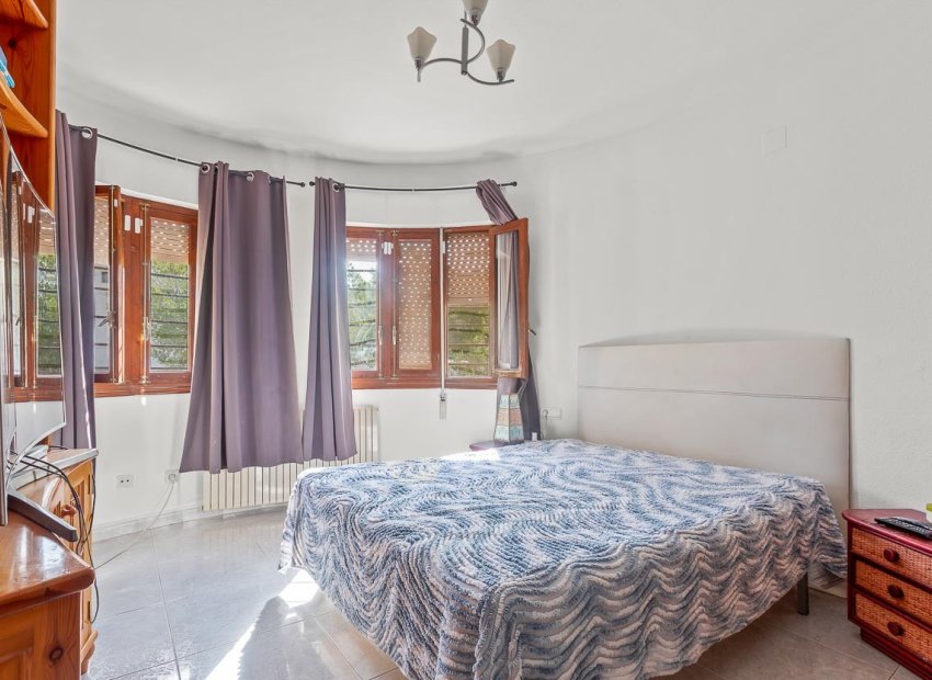 Herverkoop - Villa - Villamartín - Res. Las Filipinas