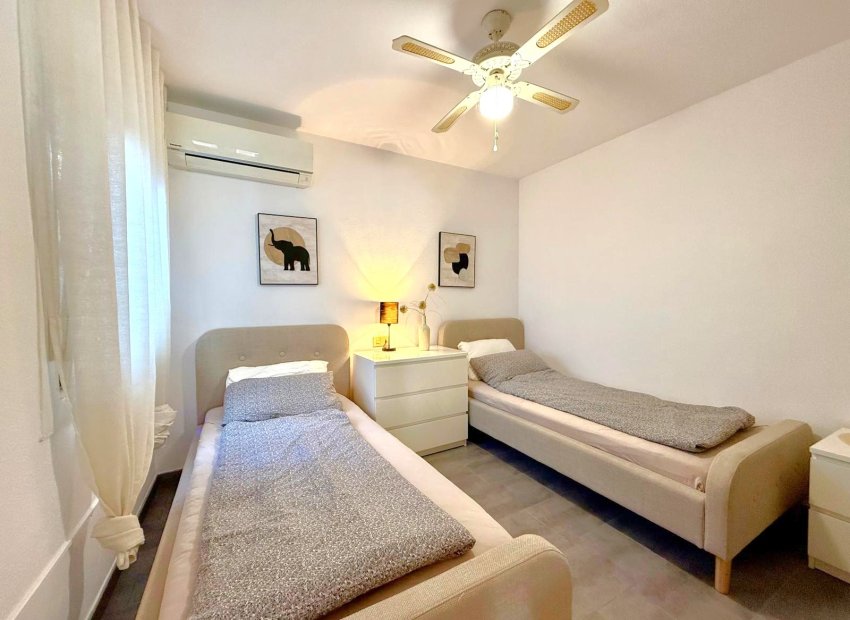 Herverkoop - Villa - Villamartín