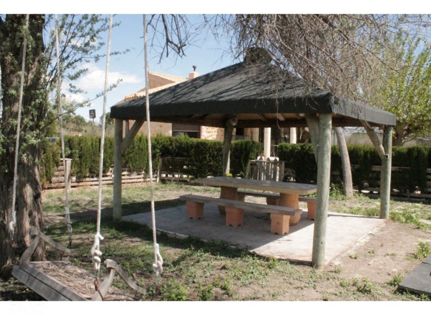 Herverkoop - Villa - Villena