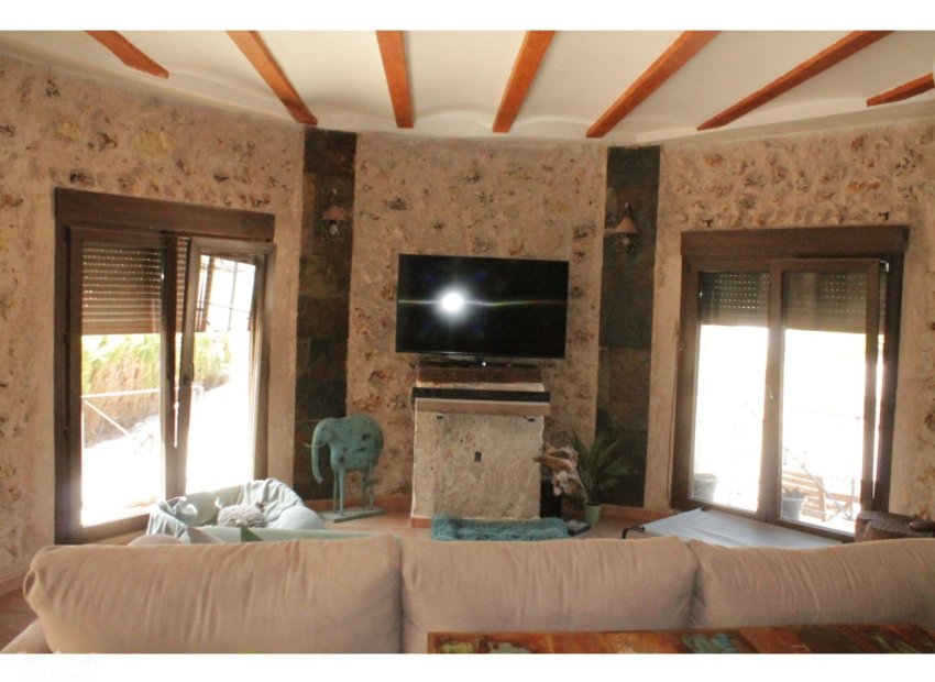 Herverkoop - Villa - Villena