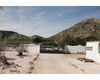 Herverkoop - Villa - Villena