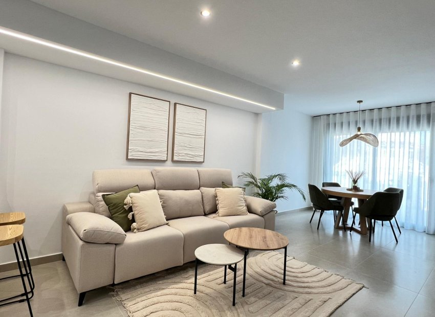 New Build - Townhouse / Duplex / Corner - Benferri