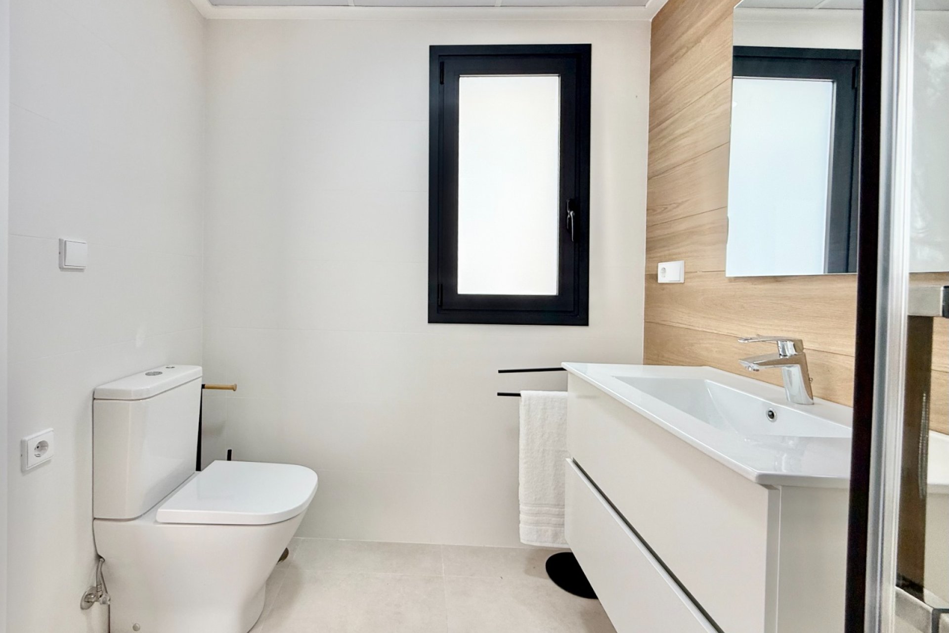 New Build - Townhouse / Duplex / Corner - Cox