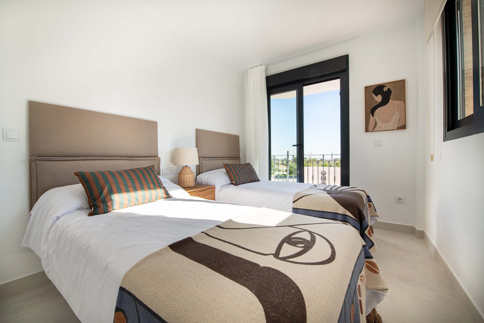 New Build - Townhouse / Duplex / Corner - Cox