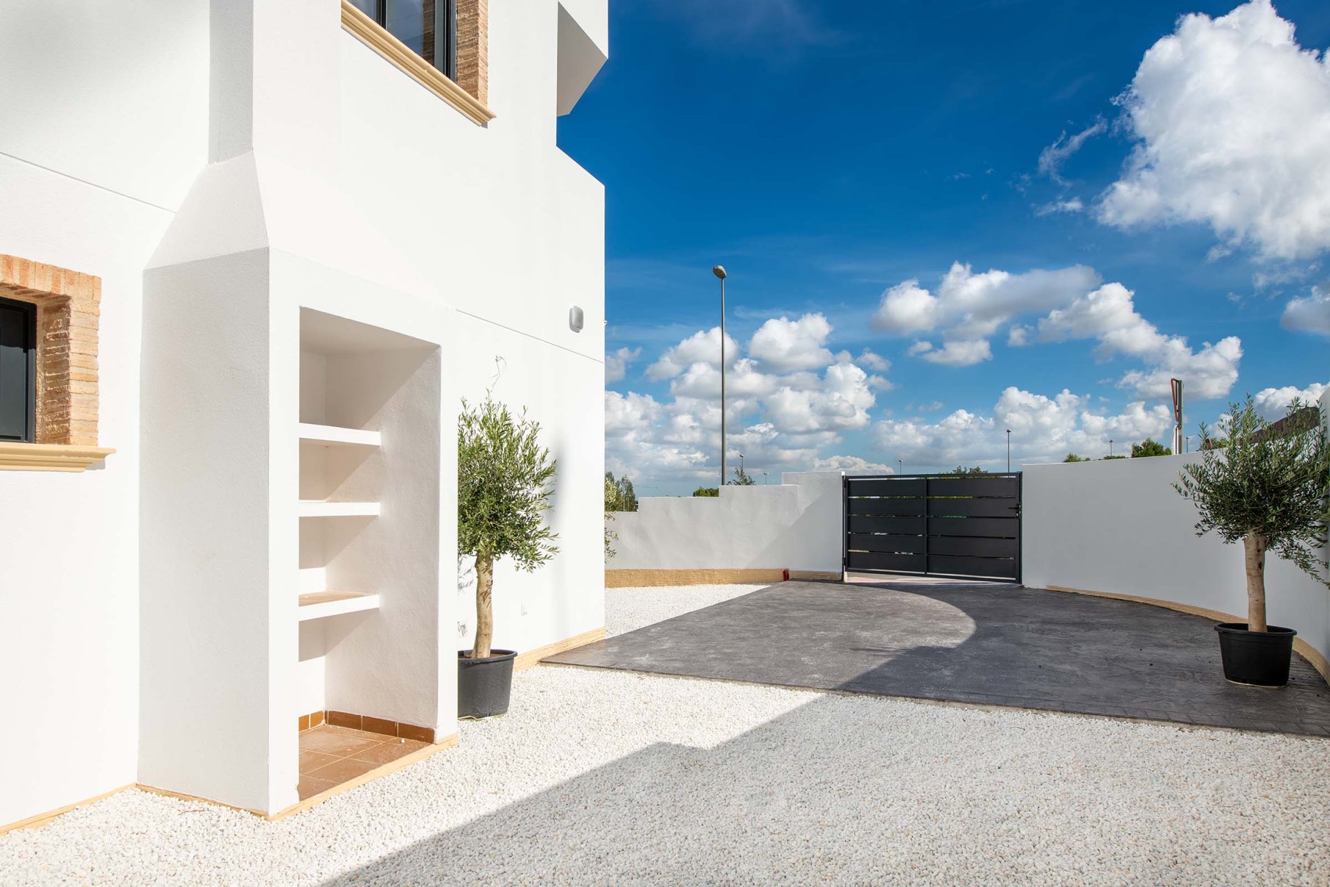 New Build - Townhouse / Duplex / Corner - Cox