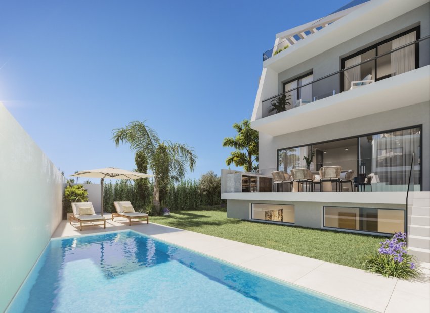 New Build - Townhouse / Duplex / Corner - Estepoa - Estepona