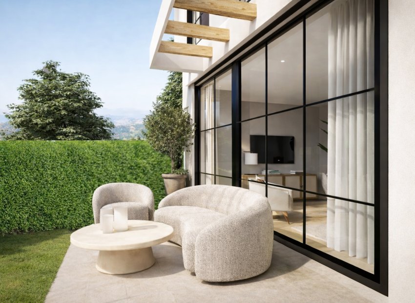 New Build - Townhouse / Duplex / Corner - Guaro