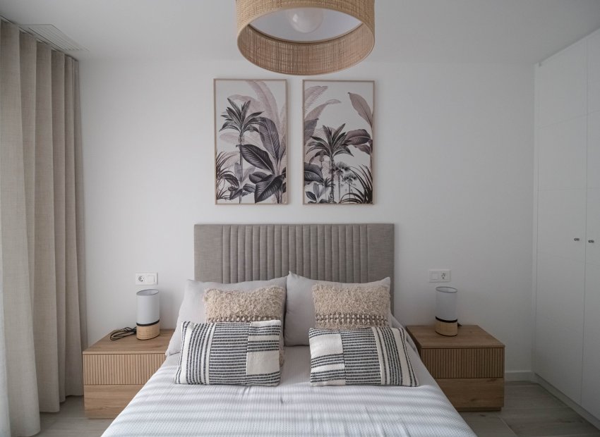 New Build - Townhouse / Duplex / Corner - Jerónimo y Avileses