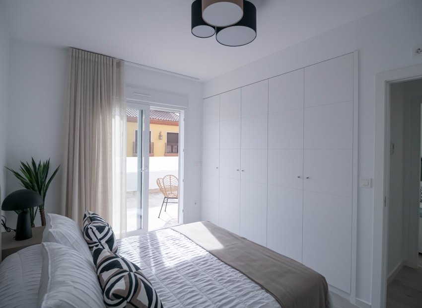 New Build - Townhouse / Duplex / Corner - Jerónimo y Avileses