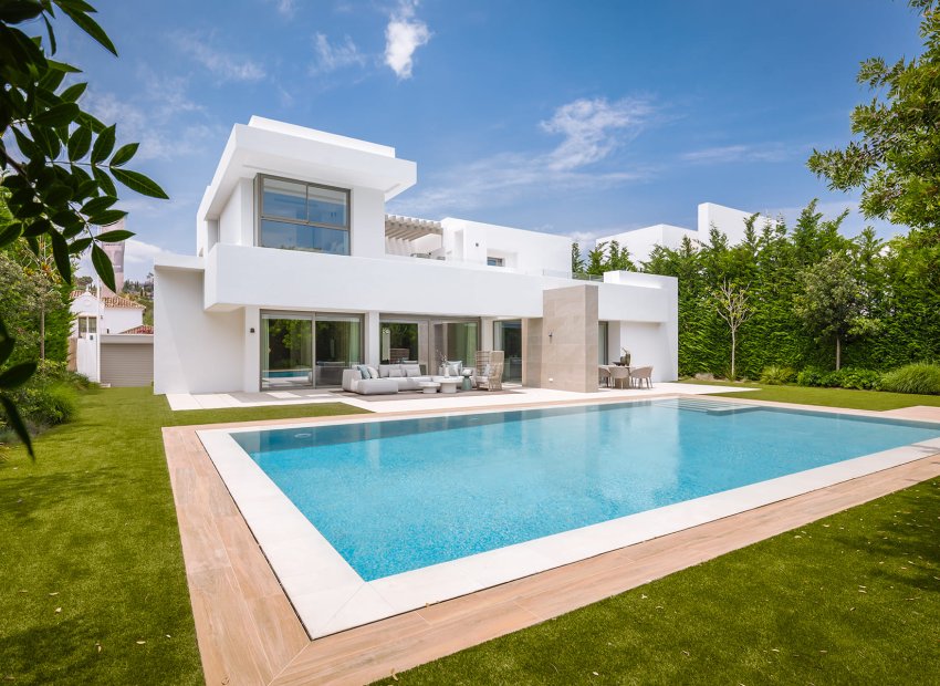 New Build - Villa - El Paraíso