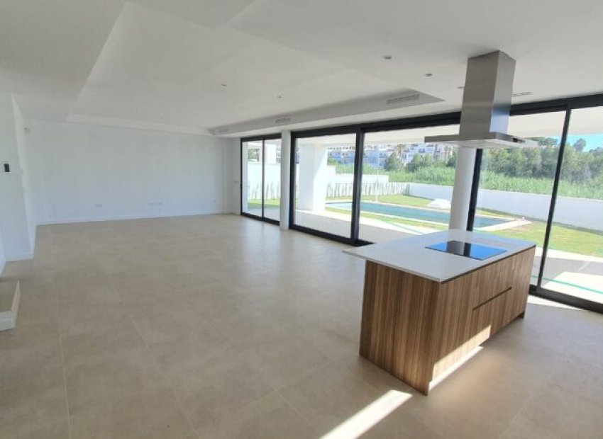 New Build - Villa - Manilva