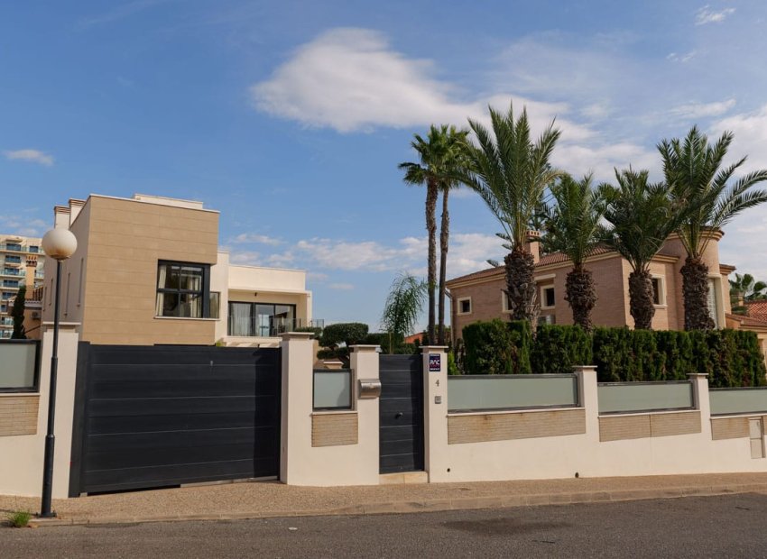 New Build - Villa - Torrevieia - Torrevieja
