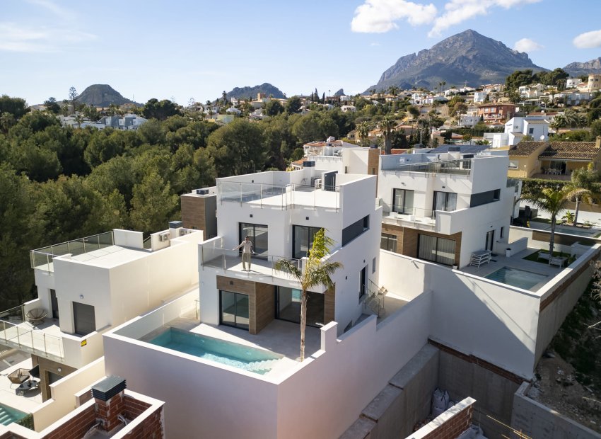 Nieuwbouw Woningen - Villa - Coloma