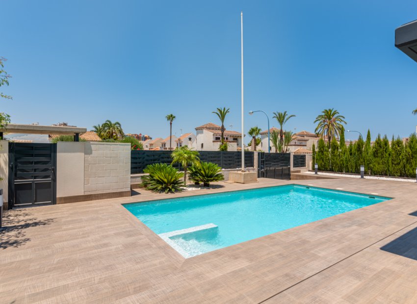 Nieuwbouw Woningen - Villa - Playa Paraiso