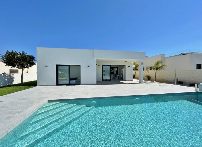 Nieuwbouw Woningen - Villa - Rafal