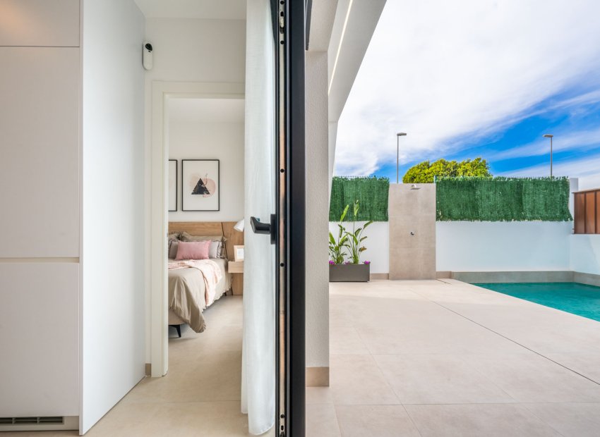 Nieuwbouw Woningen - Villa - Roldán