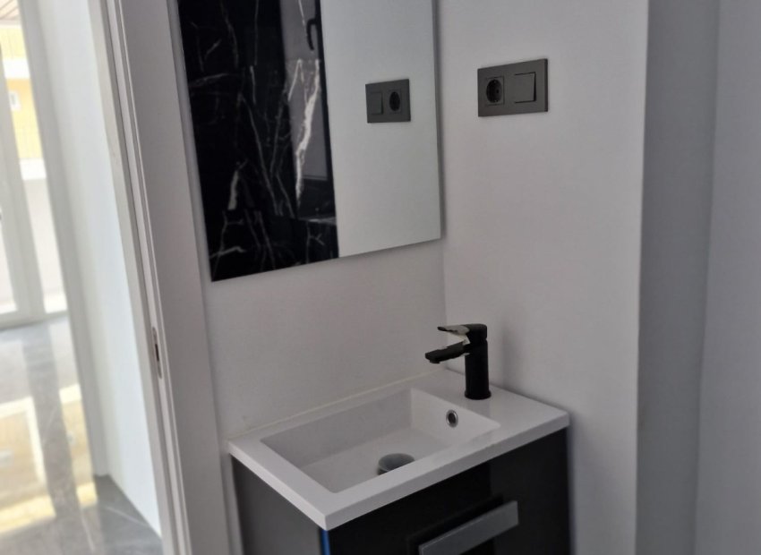 Obra nueva - Apartamento / piso - Benalmádena