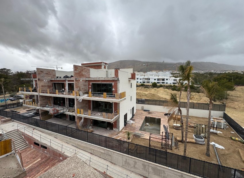 Obra nueva - Apartamento / piso - Finestrat