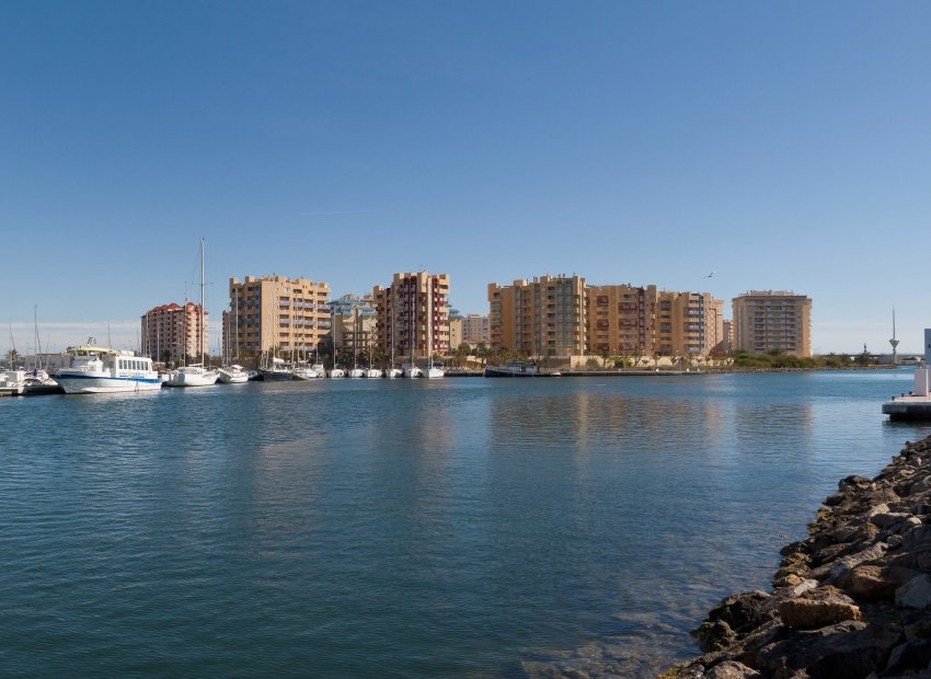 Obra nueva - Apartamento / piso - La Manga del Mar Menor