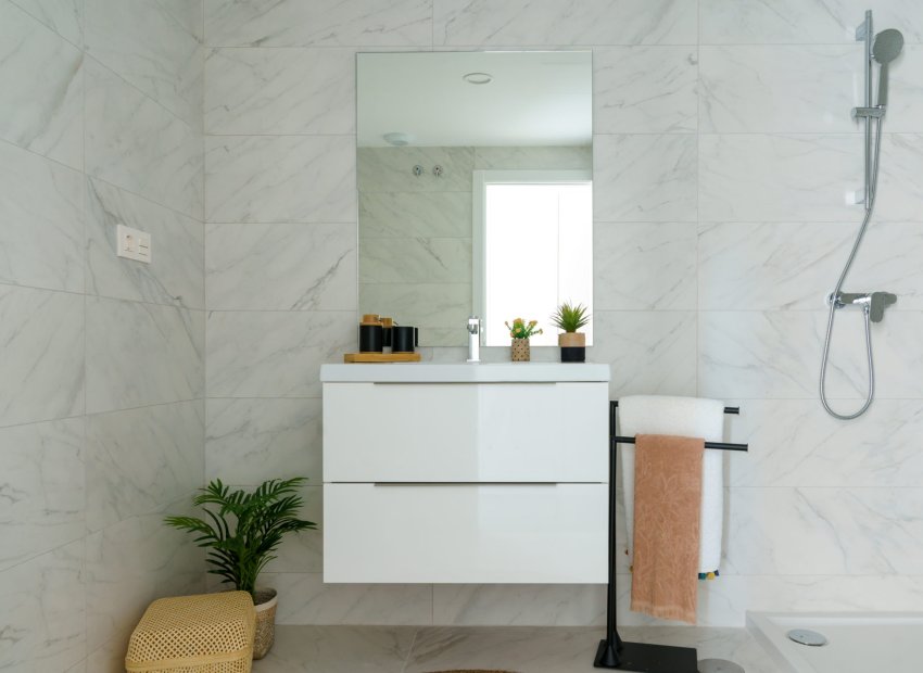 Obra nueva - Apartamento / piso - Las Lagunas de Mijas