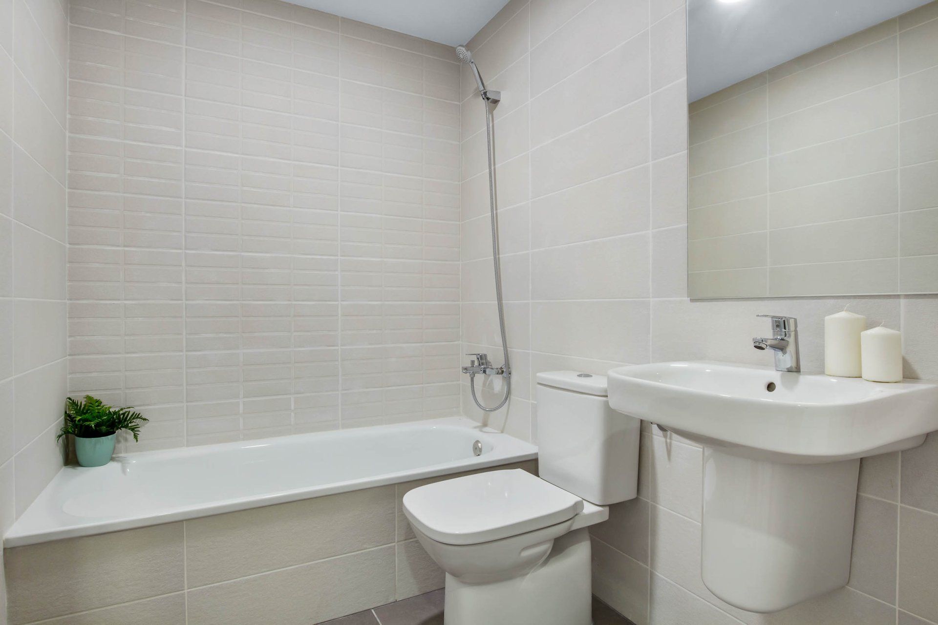 Obra nueva - Apartamento / piso - Las Lagunas de Mijas