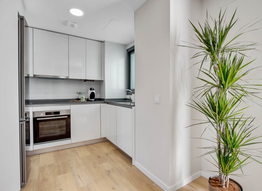 Obra nueva - Apartamento / piso - Las Lagunas de Mijas