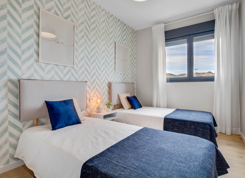 Obra nueva - Apartamento / piso - Las Lagunas de Mijas