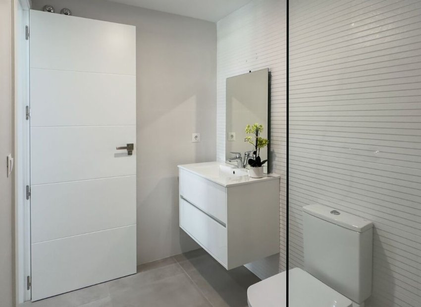 Obra nueva - Apartamento / piso - Orihuela Costa