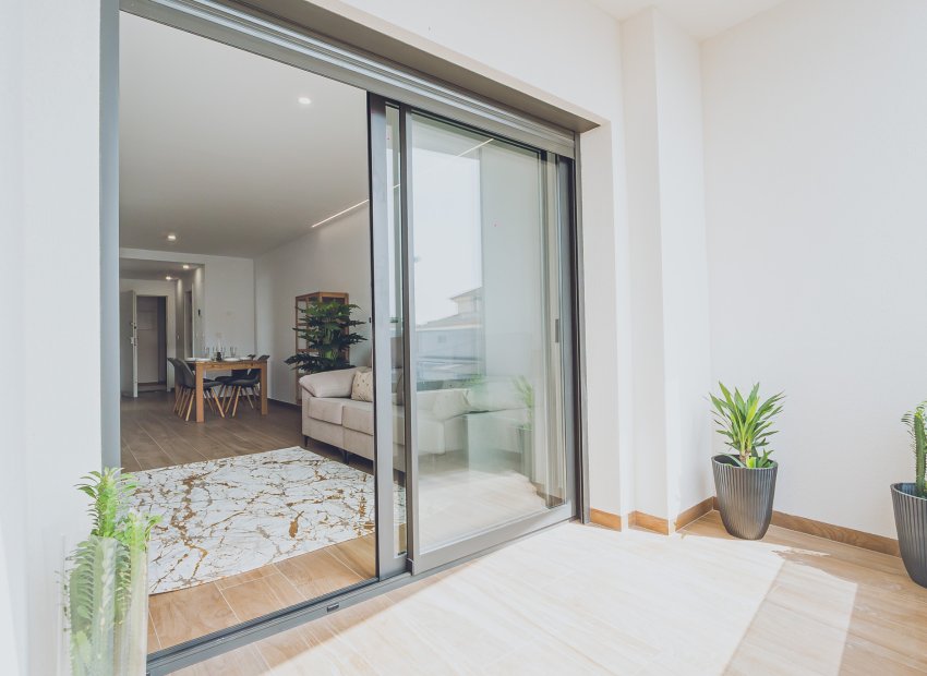 Obra nueva - Apartamento / piso - Redován