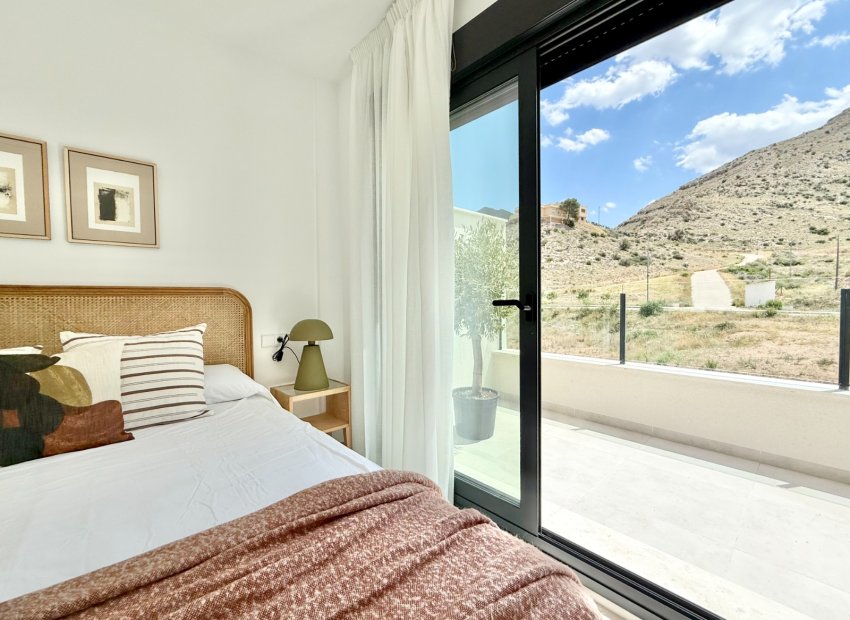 Obra nueva - Bungalow - Cox